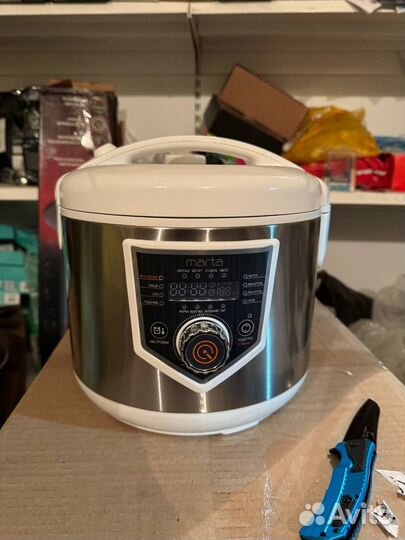 Мультиварка marta MT-MC4336A