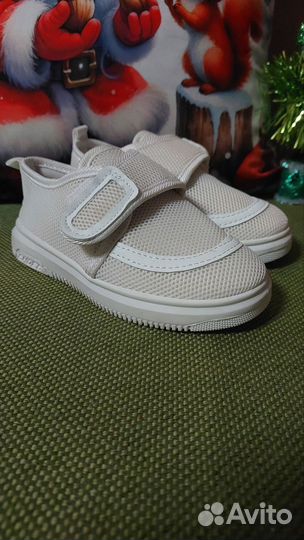 Слипоны детские 30р, по 17см, свтло-молочные