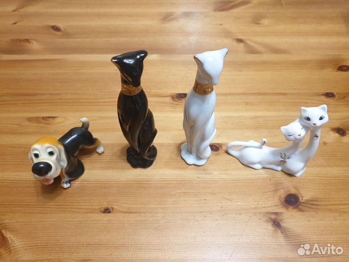 Фарфоровые статуэтки кошек и собачки