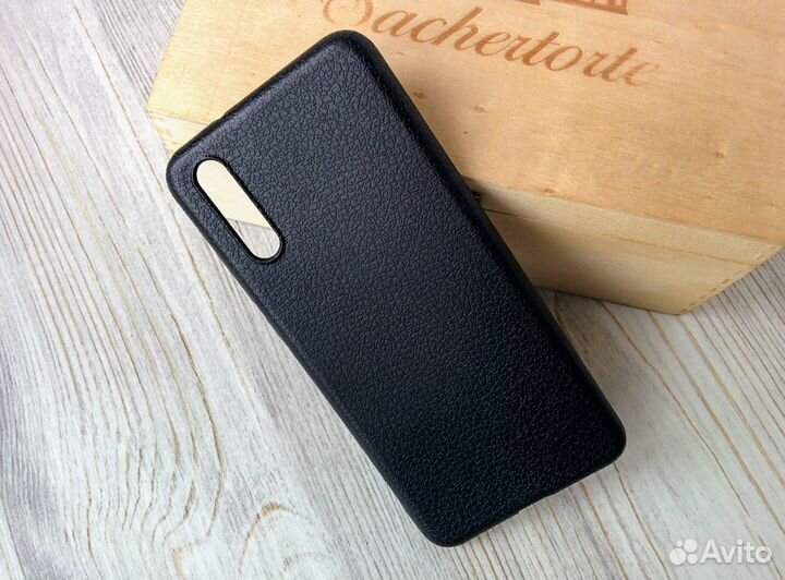 На Huawei P20 стекло чехол поклейка