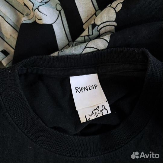 Лонгслив черный RipnDip S