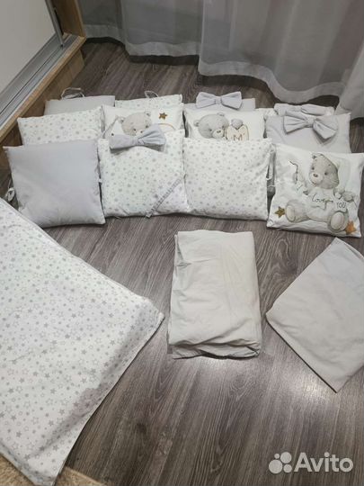 Бортики в кроватку