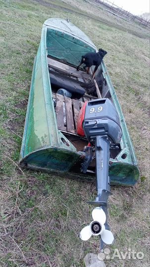 Лодка с мотором