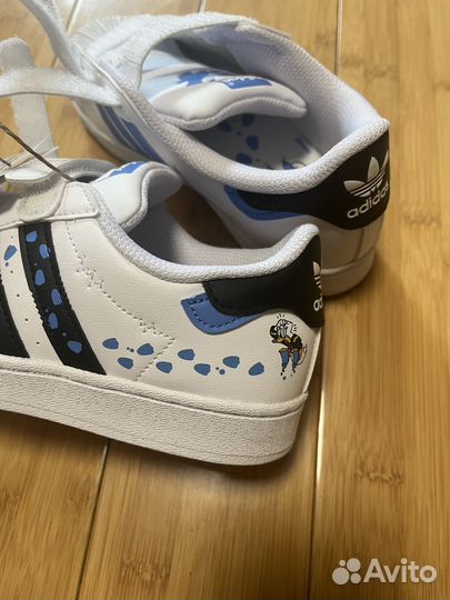 Кроссовки для девочки 33 размер adidas новые