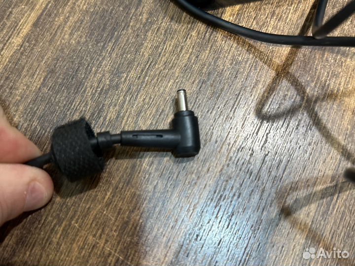 Новый блок питания asus 19v 4.0x1.35 3.42a 65w