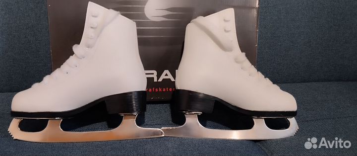 Коньки фигурные детские 29 размер