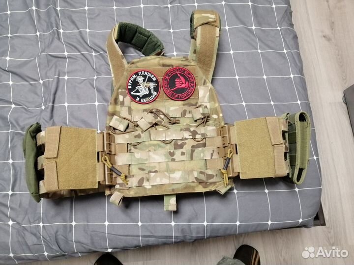 Плитник, плиты, пояс