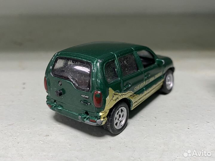 Модель Chevrolet Niva Trophy 1:60 от Welly