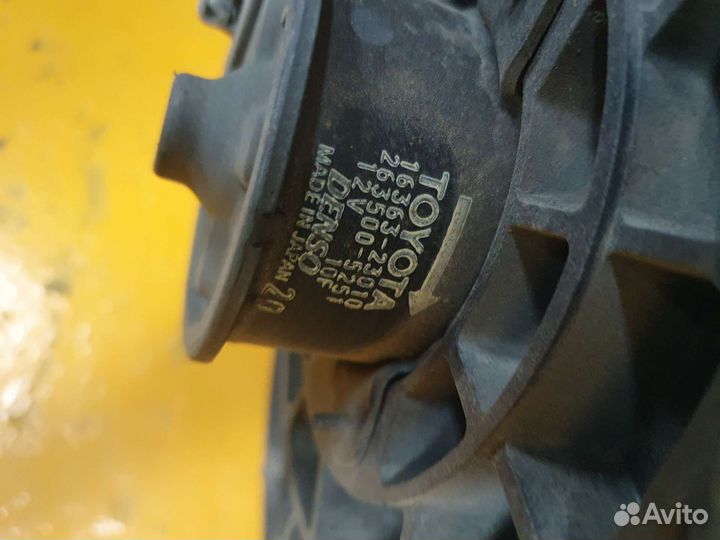 Диффузор всборе toyota тойота моторчики лопасти