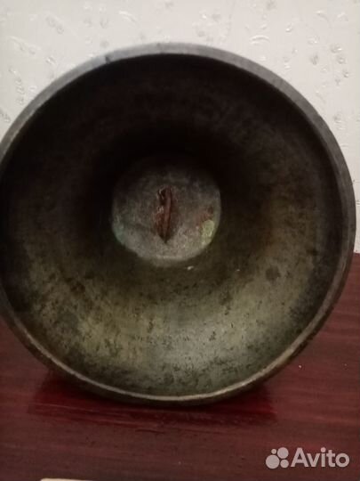 Старинный колокол-царизм