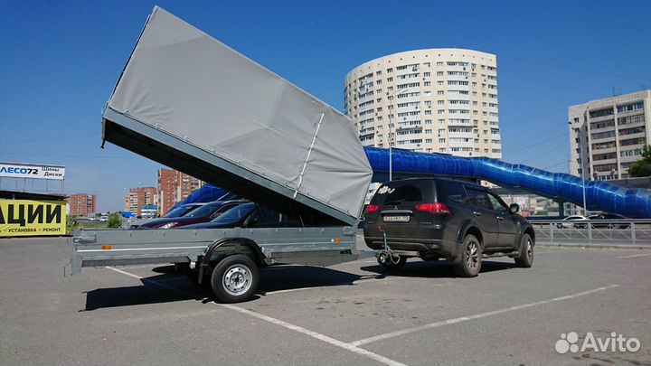 Снегоходный прицеп с гидроподъемом тента