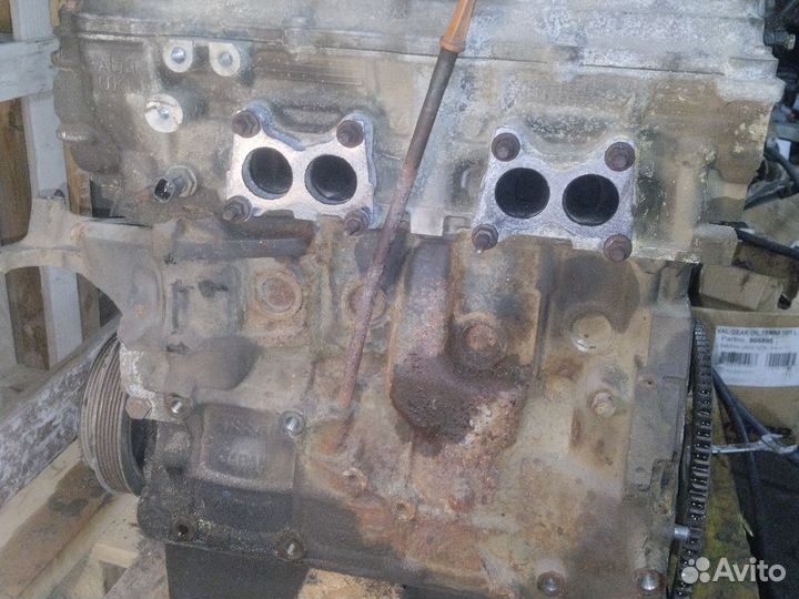 Двигатель Nissan Primera 2000-2008 10102AU3SB