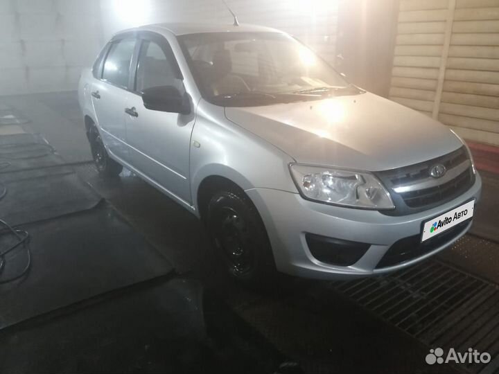LADA Granta 1.6 МТ, 2018, 196 700 км