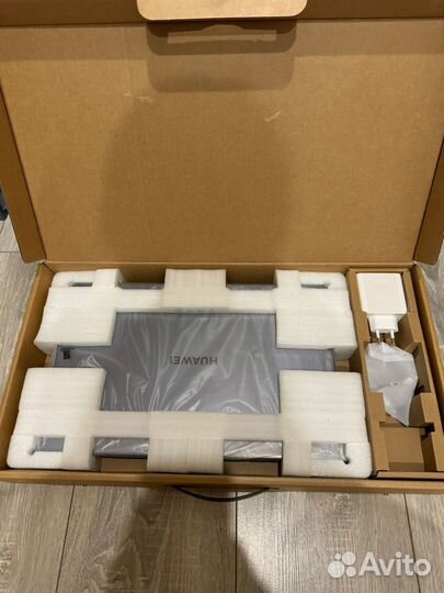 Ноутбук huawei