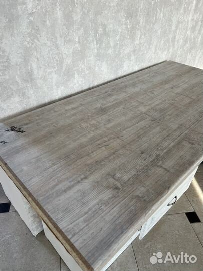 Столешница для кухни новая 38мм