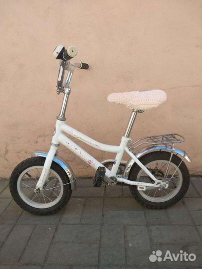 Детский трехколесный велосипед