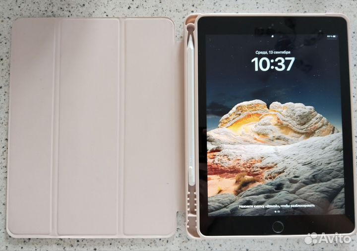 iPad 6th generation 32 gb wifi + стилус