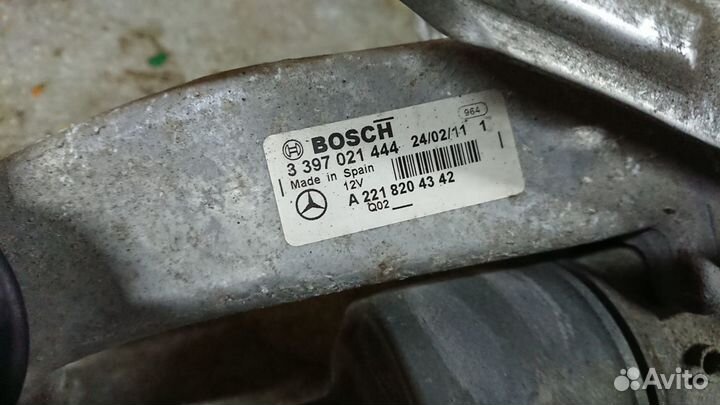 Трапеция дворников левая в сборе с моторчиком