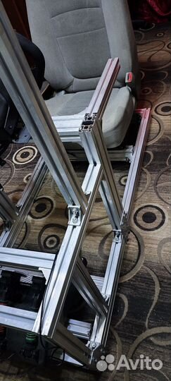 Кокпит с рулём