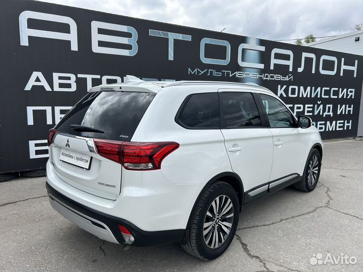 Mitsubishi Outlander 2.0 CVT, 2018, 86 000 км