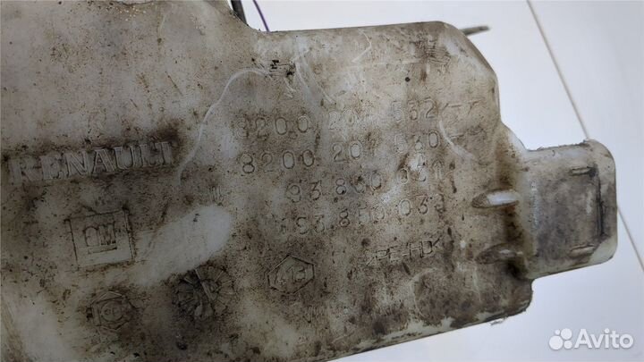 Бачок омывателя Nissan Primastar, 2004