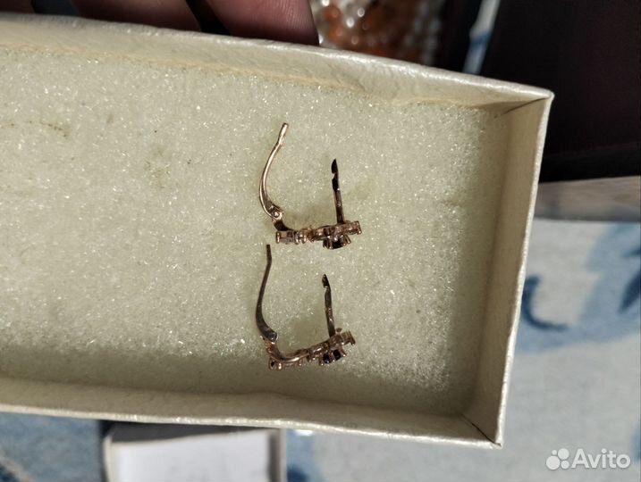 Золотые серьги для девочки