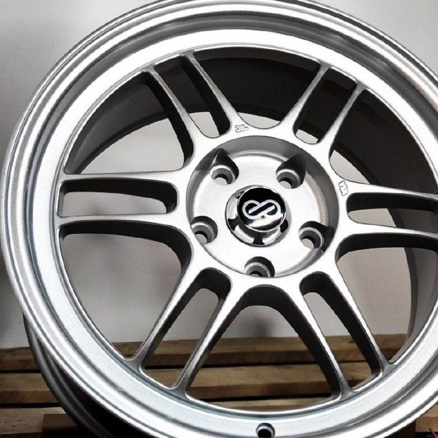 Литые диски Enkei RPF1 8×R17 5×114.3