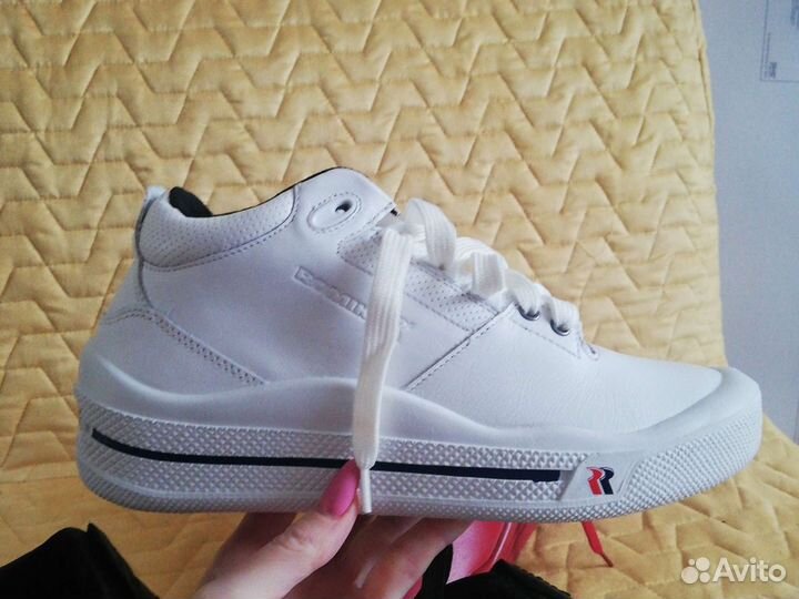 Кроссовки высокие romika в ассортименте