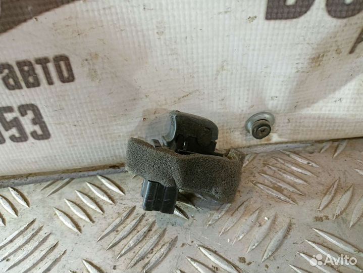 Кнопка стеклоподъёмника задняя infiniti fx37s