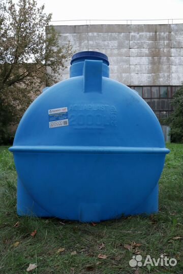 Емкость пластиковая 2 м3 для сыпучих продуктов (го