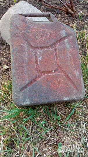 Канистры немецкие 1943г