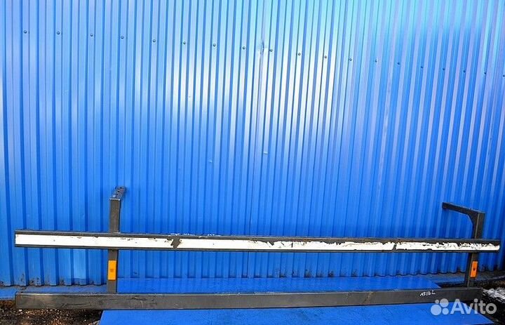 Боковой спойлер по раме, левый mercedes-benz Actros MP4 2542 (01.12)