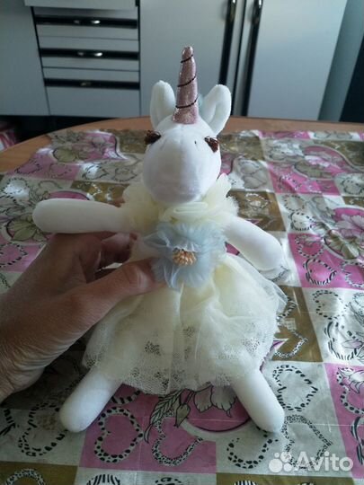 Мягкая игрушка-брелок единорожка