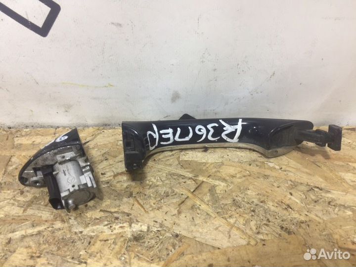 Ручка двери внешняя передняя правая Mercedes-Benz