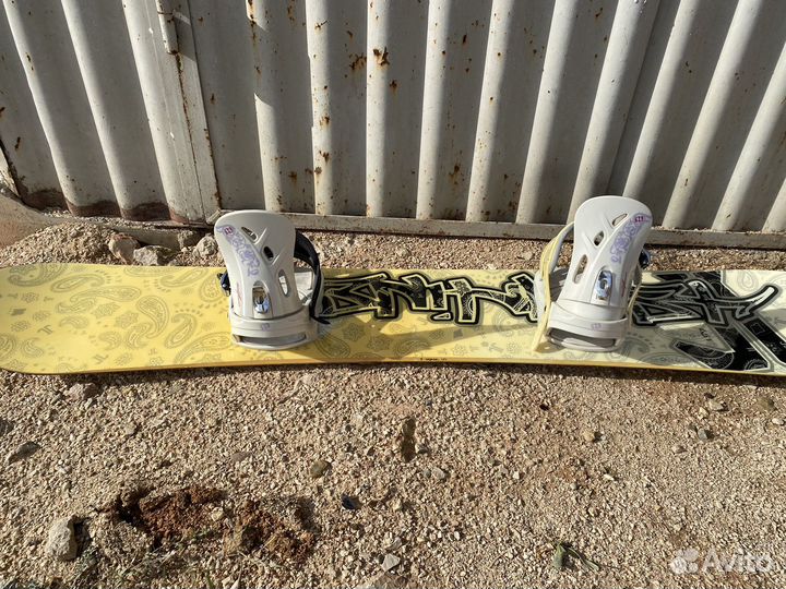 Сноуборд technine 157 с креплениями
