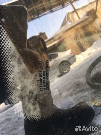 Задняя форточка Peugeot 307 3D купе