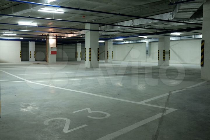 Машиноместо, 15 м²