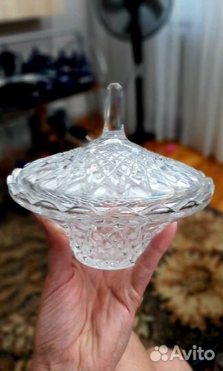 Конфетница, ваза, салатник с крышкой