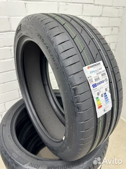 Hankook iON evo SUV 255/45 R21 106Y