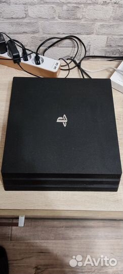 Sony playstation 4 PS4 pro 1tb с играми