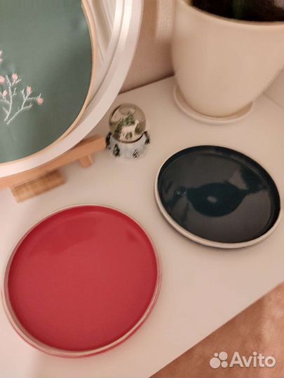 Керамическая тарелка