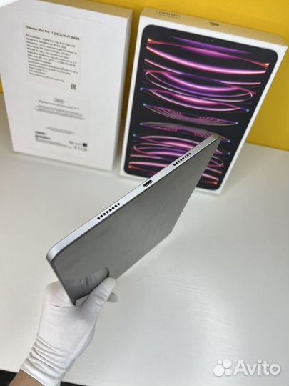 Apple iPad Pro 11 M2 (4е поколение)