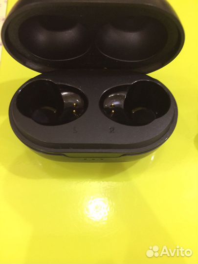 Продаю наушники беспроводные