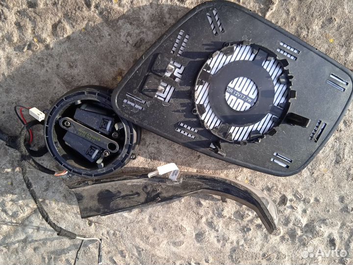 Зеркало правое priora с поворотником