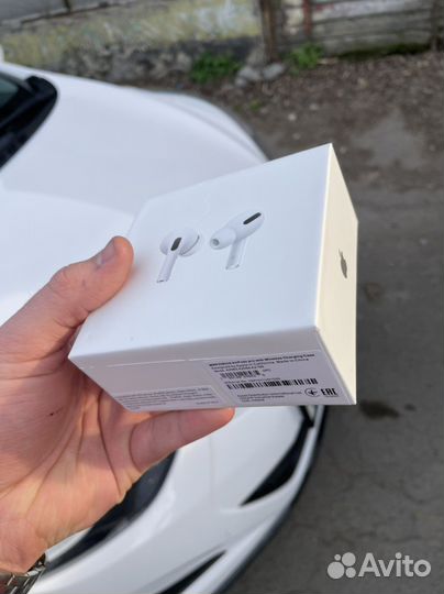 Apple AirPods PRO новые