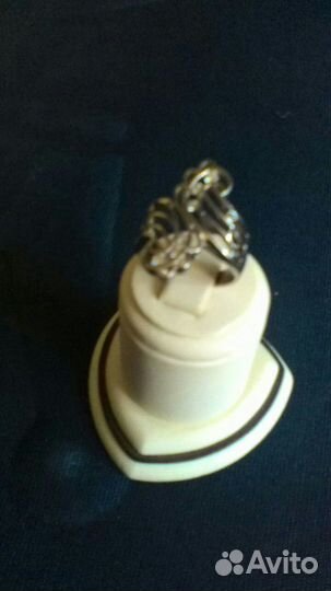 Кольцо серебро 19.0 р-ра