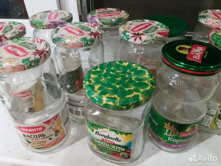 Банка стеклянная