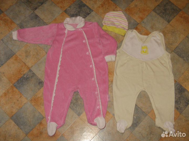 Одежда для ребенка от рождения до года
