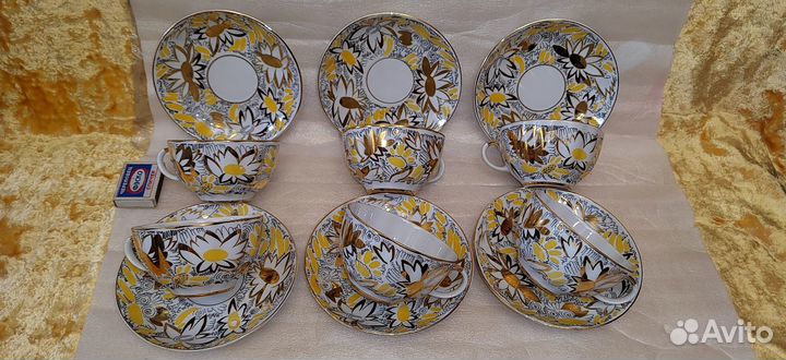 Чаная пара золотые ромашки белоснежка лфз,вилочки