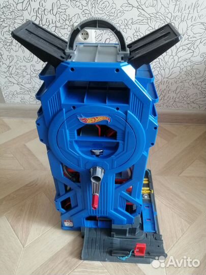 Парковка гараж хот вилс